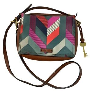Fossil‎ Crossbody Leather Trim Coated Canvas Chevron Campbell Purse Organize